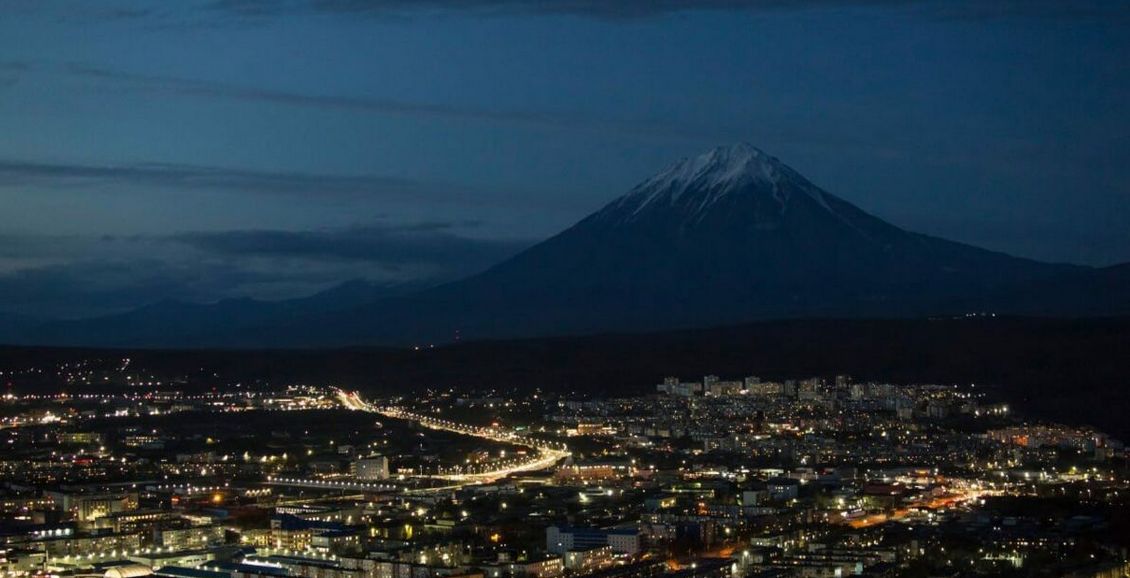 На Камчатке определят подрядчика для строительства дороги от ТЭЦ 1 до ТЭЦ 2 До конца года на Камчатке выберут подрядчика для строительства первого этапа объездной дороги от Петропавловского шоссе до микрорайона Северо Восток Участок пройдёт от ТЭЦ 1 до улицы Солнечная Нажмите для подробностей   kam24 ru news main 20251120 122828 html utm source telegram utm medium messenger