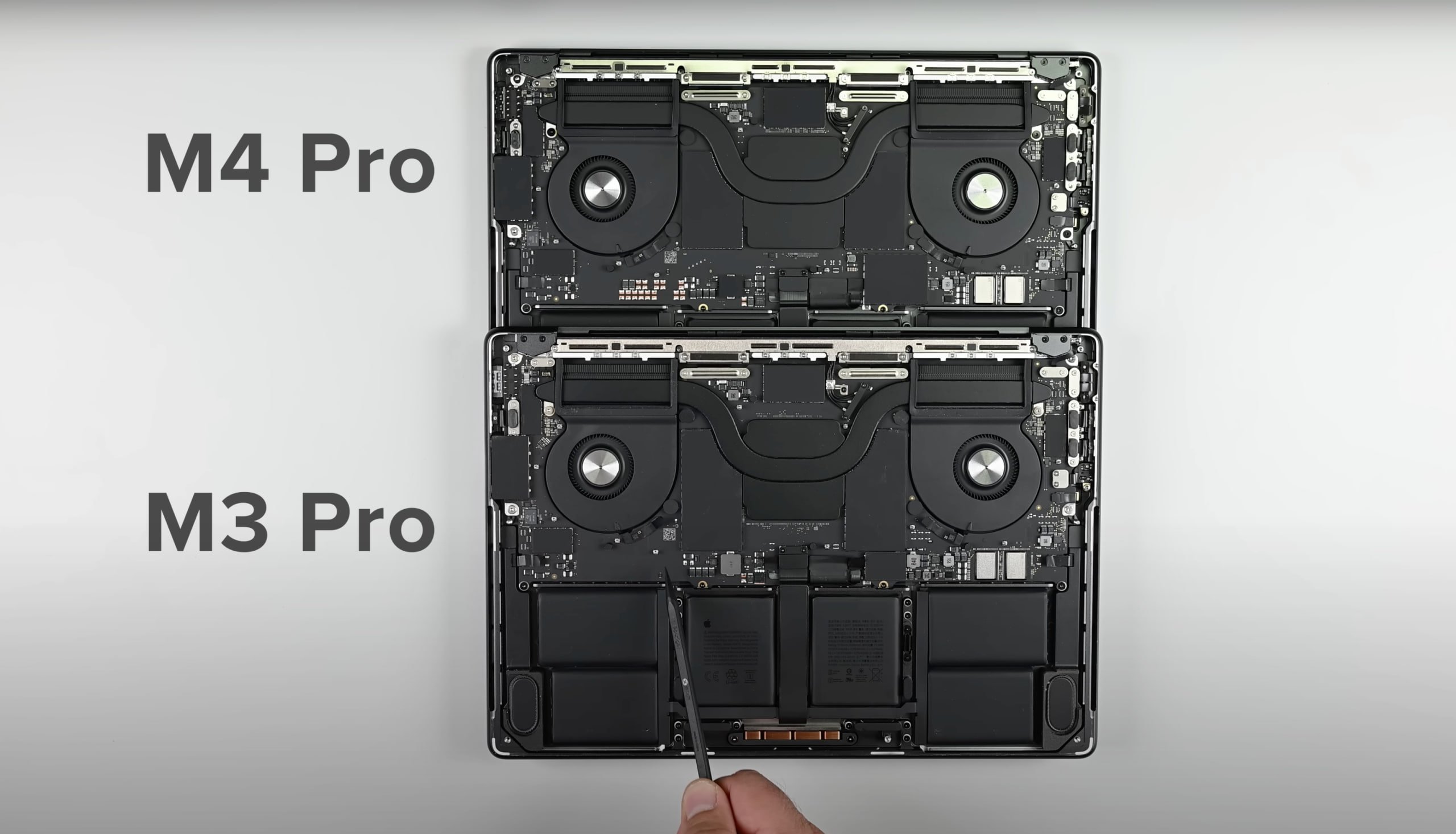 Команда iFixIt препарировала новый 14-дюймовый MacBook Pro на базе процессора M4 Pro. Машина предсказуемо оказалась очень похожей на своего предшественника...     Сходу можно заметить лишь незначительные изменения в компоновке материнской платы, а также увеличенный радиатор, призванный повысить эффективность охлаждения — кажется, это уже побочный эффект от ожидающегося повсеместного запуска Apple Intelligence, в связи с чем нагрузка на процессор спорадически будет значительно увеличиваться.   Для наших инженеров: для извлечения аккумулятора все равно придется снимать трекпад, поскольку клейкие вкладки аккумулятора находятся над аппаратной частью трекпада. При этом добраться до материнской платы «невероятно сложно и утомительно» из-за всех винтов и кабелей, которые мешают. Ха!  Подводя резюме: обошлось без сюрпризов, ремонтопригодность iFixIt оценивает на уровне предыдущей модели, при этом часть компонентов, включая батарею, взаимозаменяема.