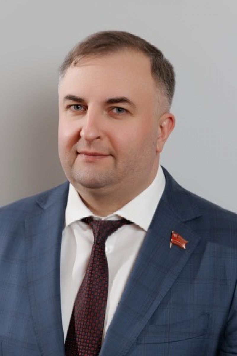 Председателем заксобрания Челябинской области переизбран Олег Гербер   ural business magazine online fn 1732565 html Депутаты Законодательного собрания Челябинской области восьмого созыва на первом заседании единогласно переизбрали председателем Олега Гербера Подписаться   Обратная связь
