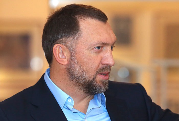 Нижегородский миллиардер Олег Дерипаска подал иск о защите чести и достоинства против журналистов «Верстки» и «Важных историй» . Поводом стало расследование о сутенерской сети, продающей секс со школьницами, клиентом которой якобы мог быть бизнесмен. Иск поступил в Усть-Лабинский районный суд Краснодарского края. Среди ответчиков неожиданно оказались не только несколько сотрудников изданий, но и Google. признаны в РФ иноагентами
