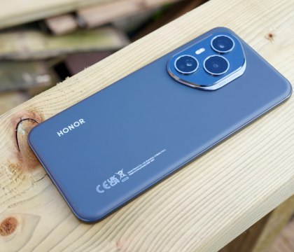 HONOR готовит смартфон с чипом MediaTek Dimensity 8500 и батареей 10 000 мА ч — DCS В ассортименте бренда HONOR уже представлены смартфоны с батареями на 7000 мА ч и даже 8300 мА ч. Достаточно вспомнить HONOR Play 70 Plus и X70 5G. Но, похоже, китайская компания не собирается на этом останавливаться. Читать далее