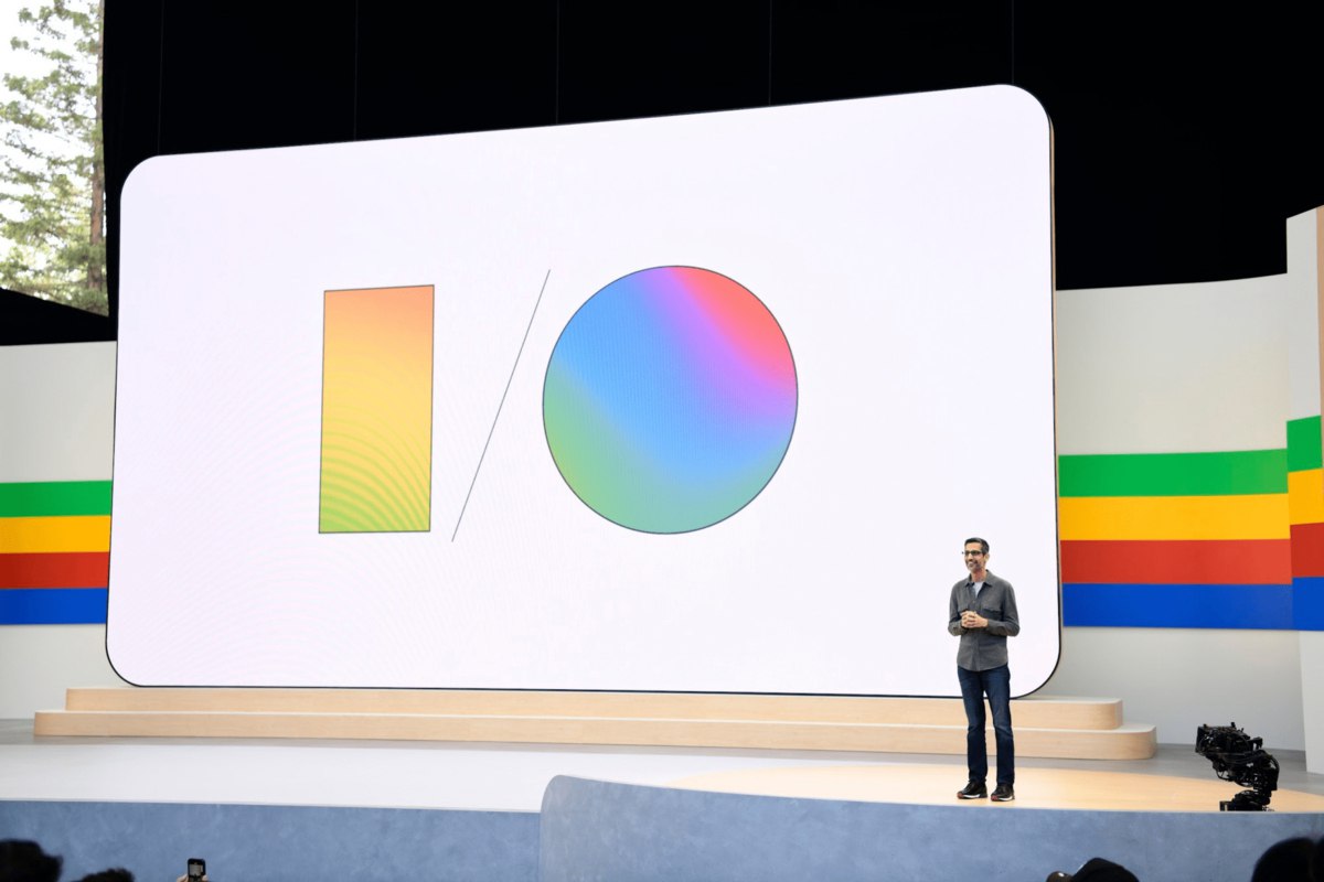 Google расширила программу компенсаций за добровольное увольнение на «ключевые» подразделения, включая поиск и рекламу. Она рассчитана на тех, кто не чувствует себя на своём месте, не разделяет стратегию компании или не справляется с текущими задачами. Добровольные увольнения стали для техногиганта способом сократить расходы на фоне роста инвестиций в ИИ vc.ru/hr/2037844