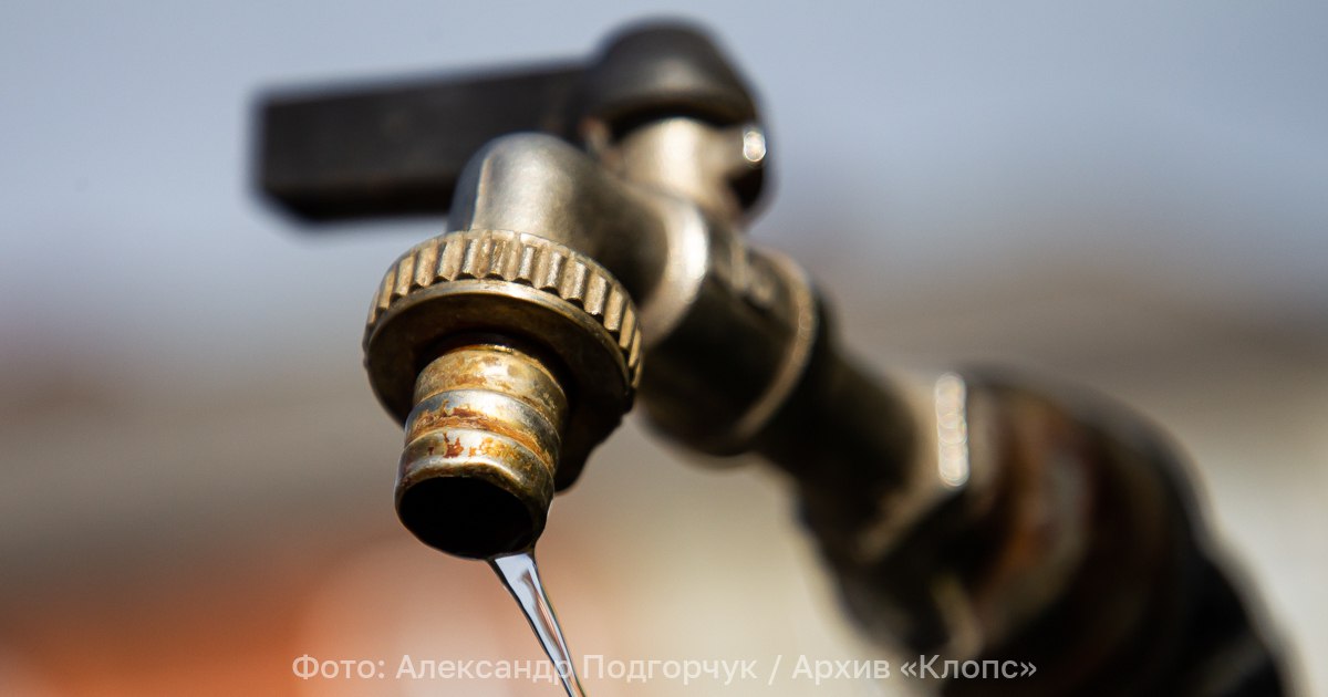 Прокуратура выведет власти Гурьевского района на чистую воду Жители пос Сосновка Гурьевского района с 24 ноября живут без воды Прокуратура начала проверку по этому факту после публикаций в СМИ сообщили в надзорном органе В конце ноября коммунальщики начали чистить и ремонтировать скважину но так и не закончили работу При этом до настоящего момента власти не организовали подвоз воды для жителей В ходе проверки прокуратура даст оценку исполнению законодательства при предоставлении гражданам коммунальной услуги По результатам проверки будет решён вопрос о принятии мер прокурорского реагирования говорится в сообщении районной прокуратуры