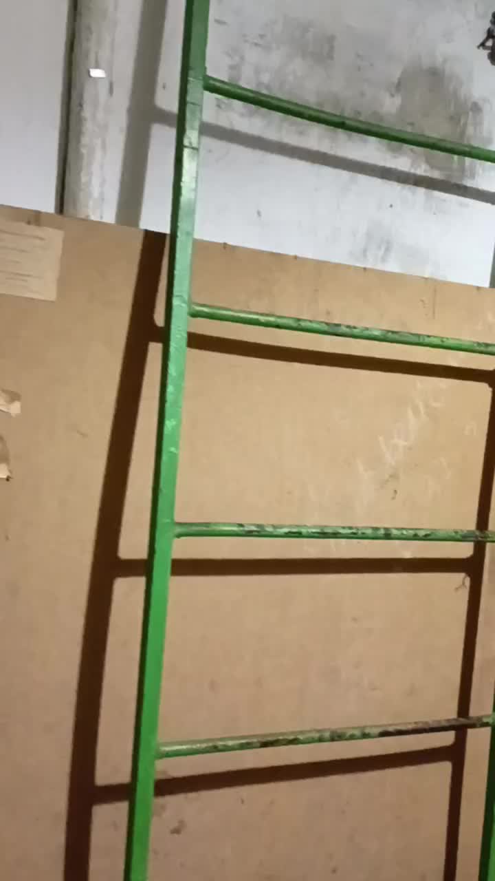 Прорывы труб в Уфе и Люберцах приводят к затоплениям и задержкам в ремонте