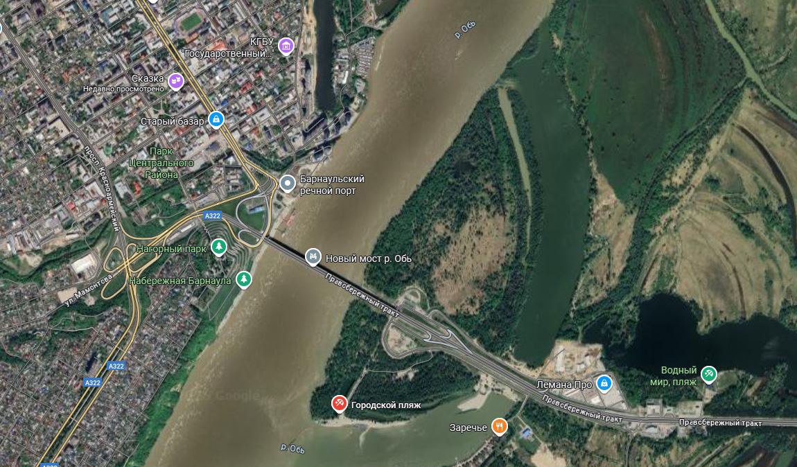 Барнаульцы оказались не против строительства студгородка и выставочного комплекса на острове Помазкин Проект рассмотрели на публичных слушаниях, где горожане не высказали возражений или предложений. Его утвердил комитет по строительству, архитектуре и развитию Барнаула. Территория острова составляет 35,7 га и входит в туристско-рекреационную зону «Барнаул — горнозаводской город». Как сообщает «Толк», в 2015 году подготовили проект конгрессно-выставочного комплекса «Алтай», позже преобразованного в «Барнаул». В 2018 году администрация утвердила его. Однако строительство не начали. Спустя несколько лет на острове предложили разместить университетский кампус. Под него освободили 50 тыс. кв. метров земли — убрали из плана бизнес-центр, выставочную площадку, парковки и инженерные сооружения. Вместо них построят три общежития и два образовательных объекта.