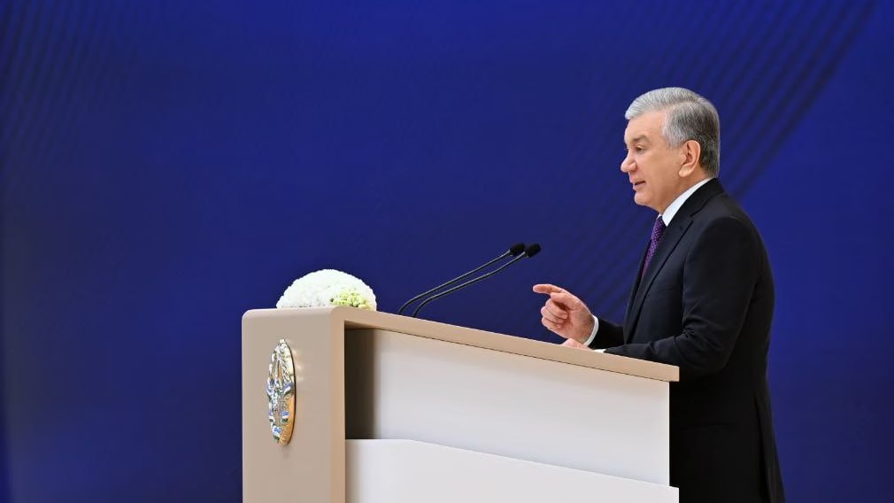 Впервые в истории Узбекистан готовится отправить в космос своего космонавта О запуске в космос собственного спутника и отправке первого узбекского космонавта сообщил президент   uznews uz ru news 106107 uznews