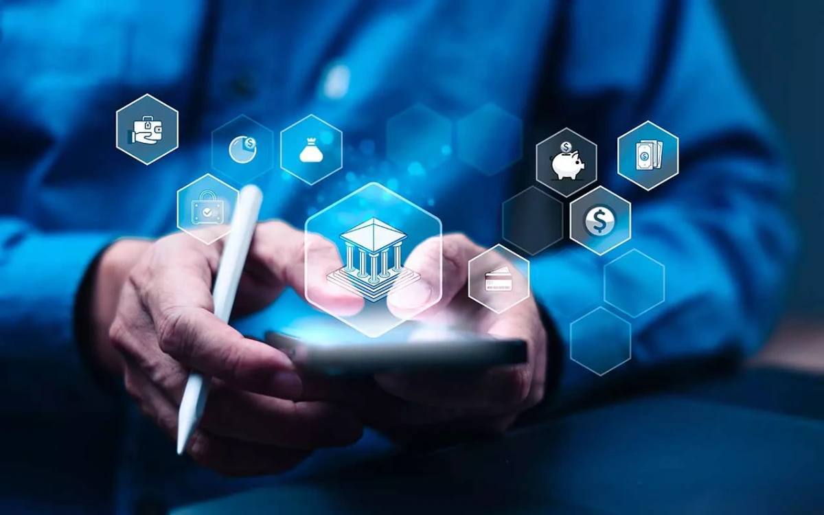 Платформа трансграничных платежей A7 разработанная банком ПСБ получила высокий кредитный рейтинг AA RU со стабильным прогнозом Это решение было принято Аналитическим кредитным рейтинговым агентством АКРА акционерами которого являются 27 крупнейших российских компаний из финансового и корпоративного секторов РБК Отрасли