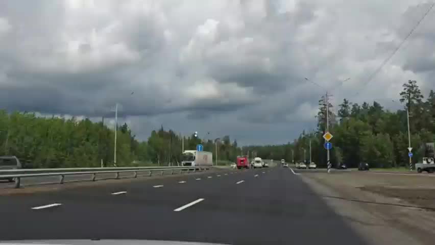 ДТП с автобусом и УАЗом в Братске: пострадали пятеро пассажиров