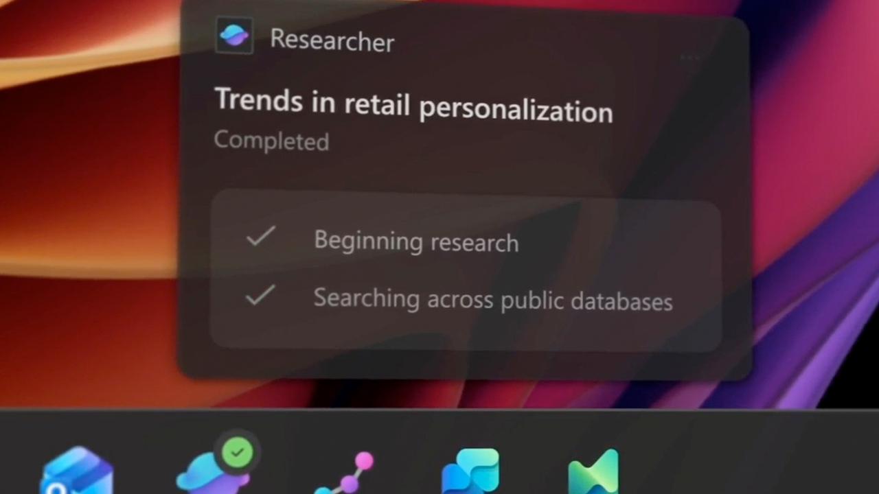 ИИ повсюду ИИ в Windows 11 ИИ в Панели задач Microsoft анонсировала ряд ИИ функций для Windows 11 которые выпустят в начале 2026 года Большинство из них будут доступны и на устройствах без Copilot Во первых на Панели задач появятся ИИ агенты они будут выглядеть как обычные приложения запущенные в фоне Можно будет следить за их активностью Во вторых ИИ сможет локально работать с текстом по всей системе и делать сводки e mail а также на базе ИИ появится плавная диктовка улучшенное голосовое управление rozetked me news 42813
