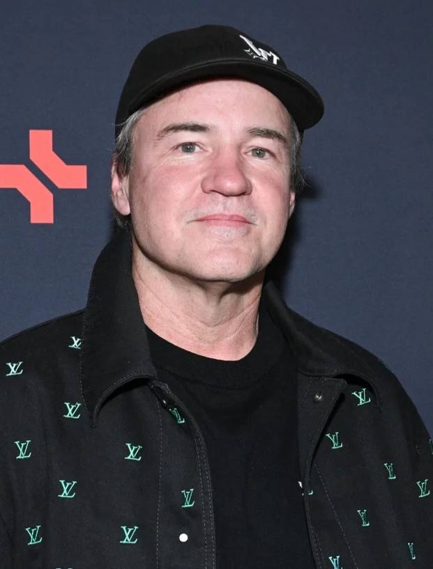 Умер Винс Зампелла легенда видеоигр попал в автокатастрофу передают местные СМИ Его руками были сделаны лучшие части Call of Duty Titanfall и последняя Battlefield 6 Press F to pay respect exploitex