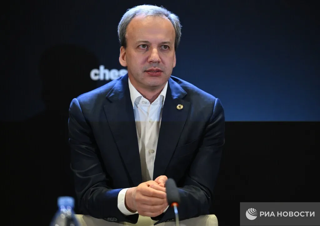Выборы президента FIDE пройдут в сентябре в Самарканде Конгресс Международной шахматной федерации состоится с 20 по 27 сентября сообщает сайт FIDE В рамках конгресса пройдут также выборы заместителя президента вице президента и региональных руководителей С 2018 года FIDE возглавляет Аркадий Дворкович Подписывайтесь на РИА Новости Спорт в Mакс