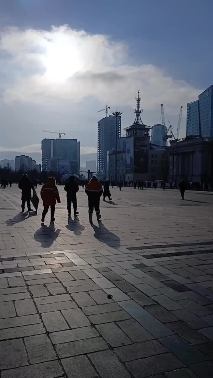 Митинг в Улан-Баторе: тысячи протестующих требуют отставки правительства