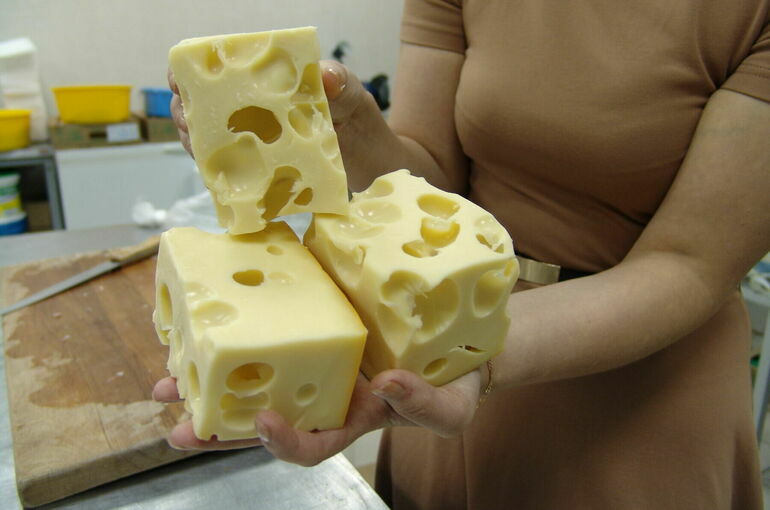 Роспотребнадзор нашел тонны поддельного сыра и масла на прилавках В фальсифицированных продуктах может использоваться растительный жир вместо молочного и соевый белок   www infoorel ru news rospotrebnadzor nashel tonny poddelnogo syra i masla na prilavkah html