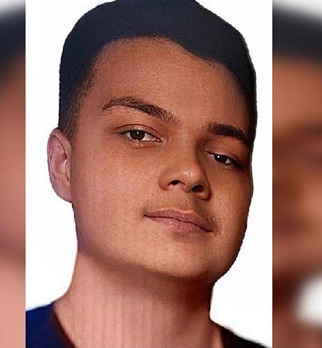 В Ростовской области разыскивают 19-летнего парня, пропавшего три недели назад  С 15 июля родные и правоохранительные органы ищут 19-летнего жителя Ростова-на-Дону Василия Туркина. Молодой человек ушёл из дома и перестал выходить на связь, после чего родственники подали заявление в полицию. К поискам подключились волонтеры.  Приметы пропавшего:  Возраст: 19 лет Рост: 175–180 см Телосложение: нормальное Волосы: тёмно-русые Глаза: карие  В день исчезновения был одет в черную футболку, спортивные штаны, черные сетчатые туфли.   Если у вас есть какая-либо информация о местонахождении Василия Туркина, срочно сообщите по телефону 112 или в ближайшее отделение полиции.