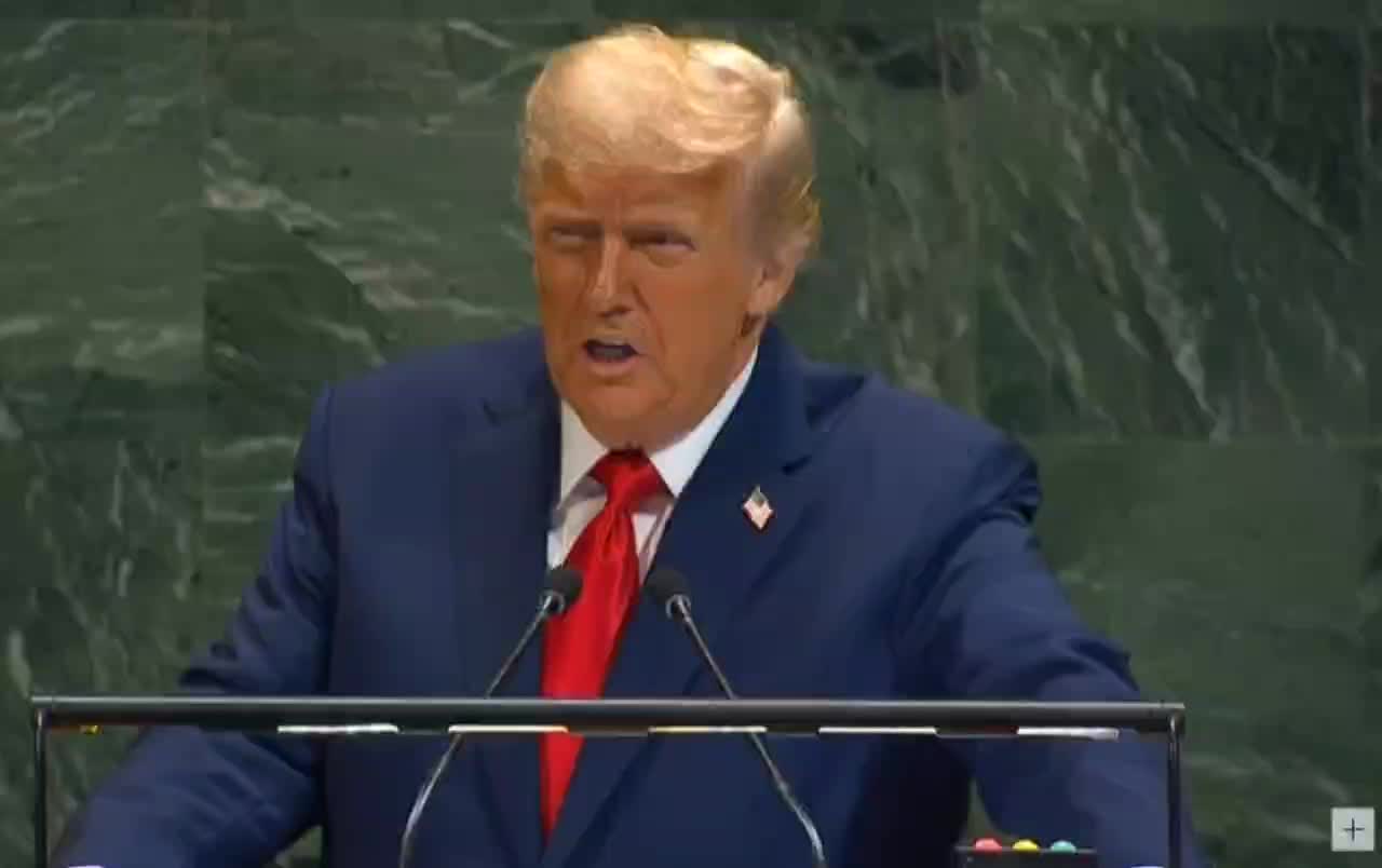 Трамп критикует Германию за переход на зеленую энергетику
