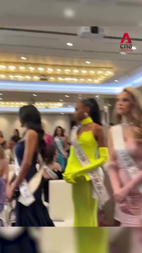 Скандал на конкурсе Мисс Вселенная: участница Мексики покинула мероприятие после публичного оскорбления