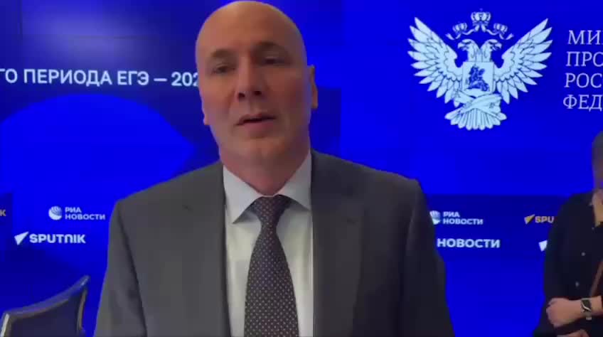 Только 4% детей мигрантов приняты в российские школы из-за строгих требований к документам