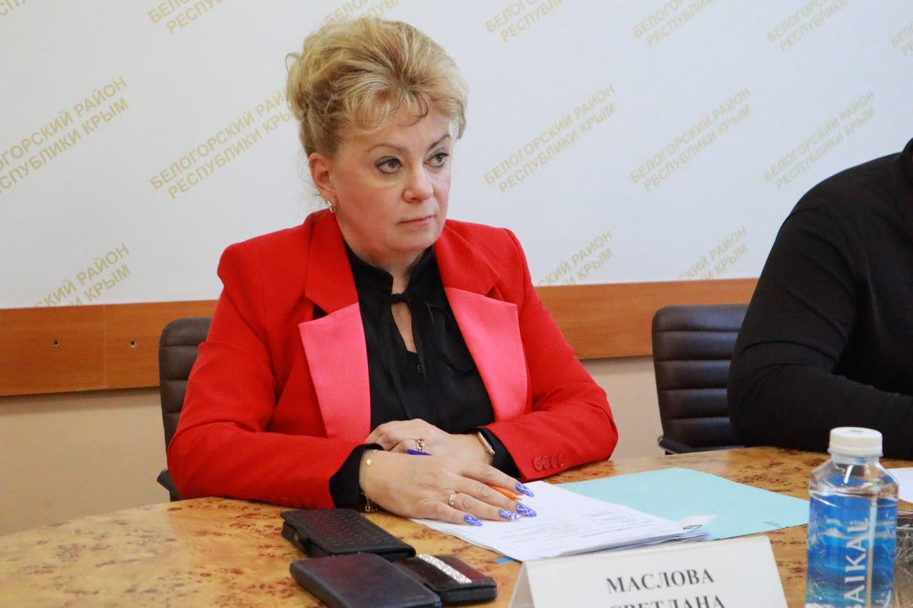 Экс глава администрации Калининграда претендует на должность мэра Анапы В прошлом глава администрации Калининграда Светлана Маслова ранее Светлана Мухомор претендует на должность мэра Анапы 23 января она ушла в отставку с поста заместителя председателя совета министров Крыма Светлана Маслова родилась в Анапе В 1984 году начала карьеру в финансовом отделе Калининградского горисполкомау В 2008 м Мухомор возглавила комитет по финансам и контролю горадминистрации В 2010 м возглавила горадминистрацию и проработала до августа 2012 го уйдя в отставку после поступления сына в БФУ по целевому набору от Горсовета В ноябре 2012 го Мухомор вернулась в администрацию став 1 м замом Александра Ярошука В мае 2014 го она покинула этот пост и на следующий день стала 1 м замом главы города В 2019 м стала вице президентом Автотора Экс супруг г жи Масловой и экс директор Калининград ГорТранса Анатолий Мухомор с 2019 года возглавляет МУП Сочиавтотранс Еще больше новостей в Telegram канале RUGRAD