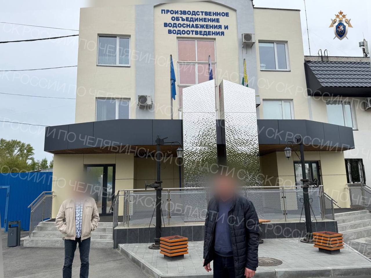 В Челябинске отправили под суд обвиняемого в коррупции инженера МУП «ПОВВ» В Челябинске завершили расследование уголовного дела в отношении бывшего инженера по надзору за строительством группы капитального строительства МУП «ПОВВ». Его обвиняют в злоупотреблении должностными полномочиями и получении взятки от предпринимателя за сокрытие недостатков при строительстве ТРК на Северо-Западе. — Следствием собрана достаточная доказательственная база, в связи с чем уголовное дело в отношении 64-летнего инженера МУП «ПОВВ», обвиняемого по части 3 статьи 290 УК РФ и части 1 статьи 285 УК РФ, после утверждения обвинительного заключения направлено для рассмотрения в суд, — уточнили в СК. Голосовать за канал