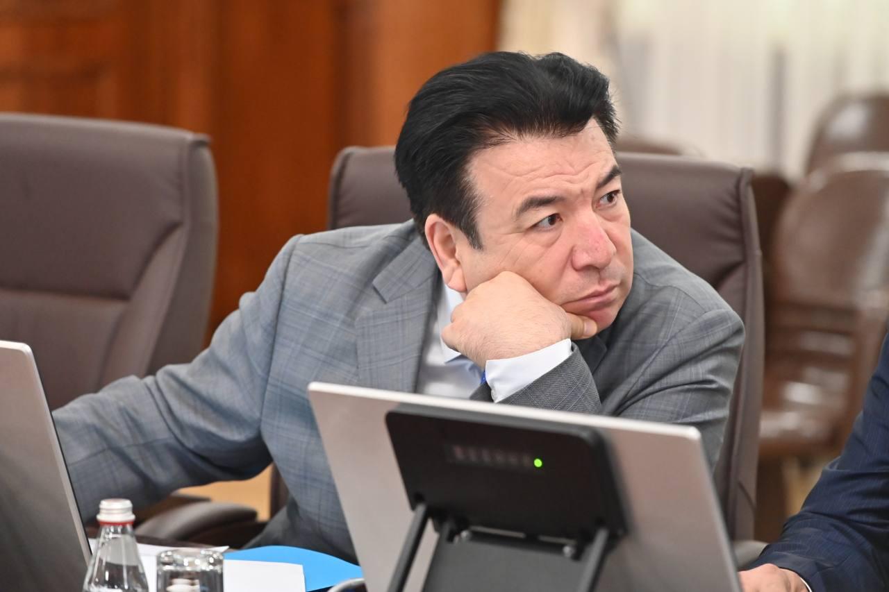 Гани Бейсембаев освобожден от должности министра просвещения Казахстана указ Он занимал этот пост с января 2023 года ранее был вице министром sputnikKZ