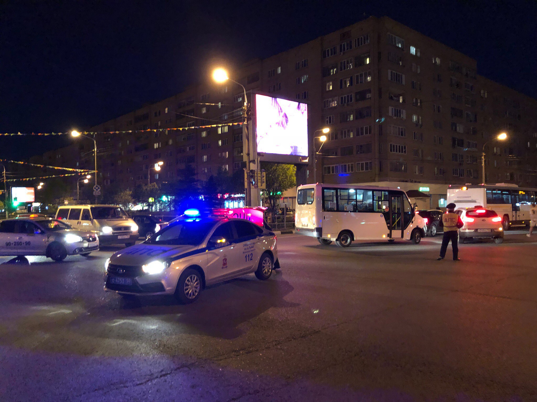 В России с 9 января начнут штрафовать за тонировку на любых машинах штраф за нарушение правил допустимой тонировки составляет 500 рублей Читать в MAX ВК   Прислать новость