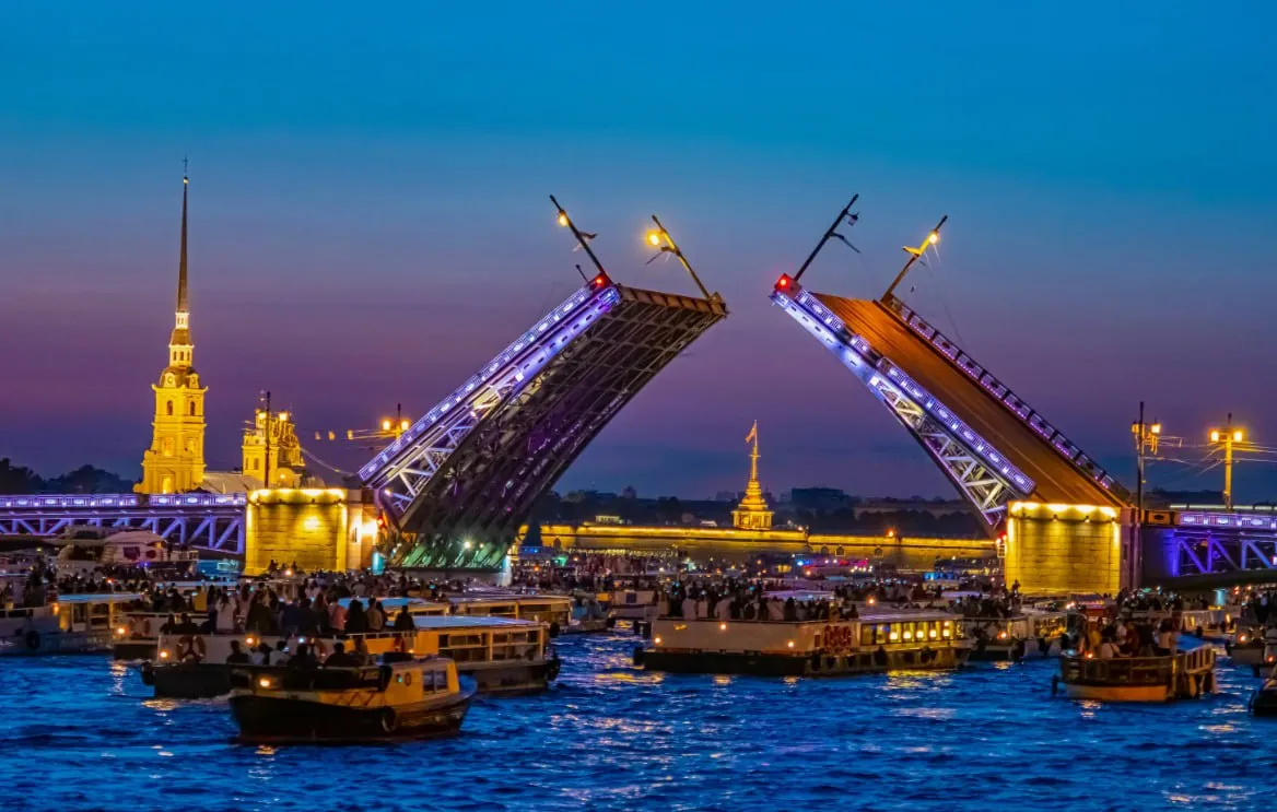 В Петербурге в ночь на 10 апреля начинается сезон разводки мостов Он закончится 30 ноября Точное время разводки можно посмотреть тут True Питер Настоящий Питер Мы в MAX