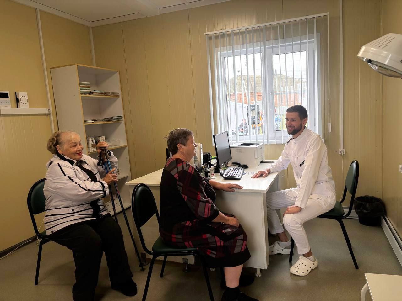 Новый ФАП открылся в Чебулинском округе В деревне Шестаково будет обслуживать 116 человек. В здравпункте можно пройти диспансеризацию, вакцинацию, купить медикаменты. Вести-Кузбасс Новости