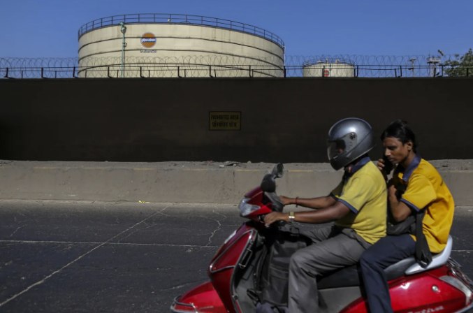 Индия подписала первую крупную сделку по закупке СПГ из США Государственный сектор планирует импортировать около 2 2 млн тонн сжиженного природного газа СПГ в 2026 году investing investing