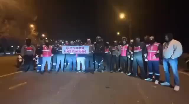 Курьеры Yemek Sepeti объявили трёхдневную забастовку из-за недостаточного повышения зарплаты