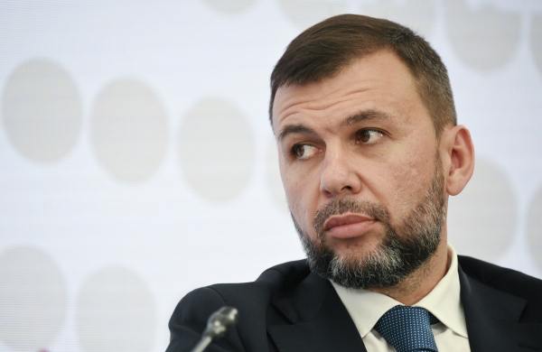 Денис Пушили счёл восстановление завода «Азовсталь» в Мариуполе нецелесообразным Предприятие получило серьёзнейшие повреждения, отметил глава Донецкой народной республики. «Однако для нас открываются дополнительные возможности по развитию туризма, по развитию курортной составляющей туристического направления. У Донецкой народной республики 124 километра береговой линии и было бы грех этим не воспользоваться», — заявил Пушилин в интервью РИА Новости на полях Петербургского международного экономического форума. Подпишись на «Говорит Москва»