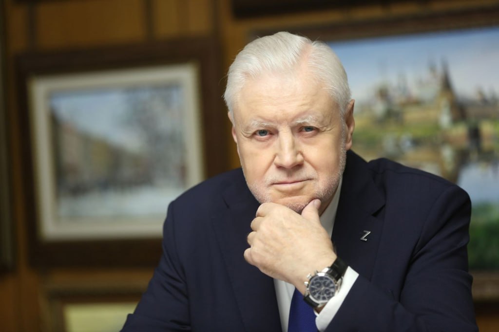 Депутат Миронов о ЖКХ: Наше предложение - провести аудит, национализировать и заморозить тарифы. Если навести порядок - то тарифы можно снизить на 20% Читать далее