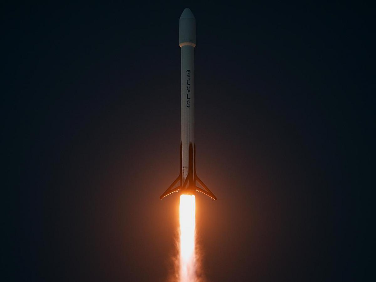 SpaceX запускает спутники Starlink с рекордной скоростью — что за этим стоит В ночь на 28 июня 2025 года SpaceX установила новый рекорд, запустив 27 спутников Starlink с площадки SLC-40 на мысе Канаверал всего через два дня после предыдущего старта с того же места Продолжить чтение »  Новости экономики и бизнеса. Подписка