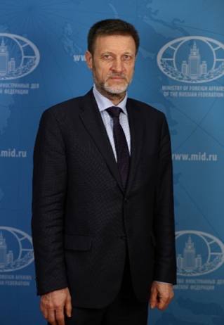 Путин назначил Михаила Петракова на должность посла России в Австралии С 2021 года он был спецпредставителем президента по делимитации и демаркации государственной границы России Читать РБК в Telegram