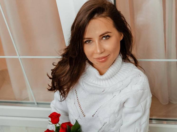 Блогер Лерчек беременна в четвертый раз к материалам следствия приобщена справка о беременности Валерия Чекалина уже больше года находится под домашним арестом с супругом она в разводе На днях прокуратура утвердила обвинительное заключение по уголовному делу о выводе 250 млн рублей в отношении Валерии и её бывшего мужа Подписаться Прислать новость