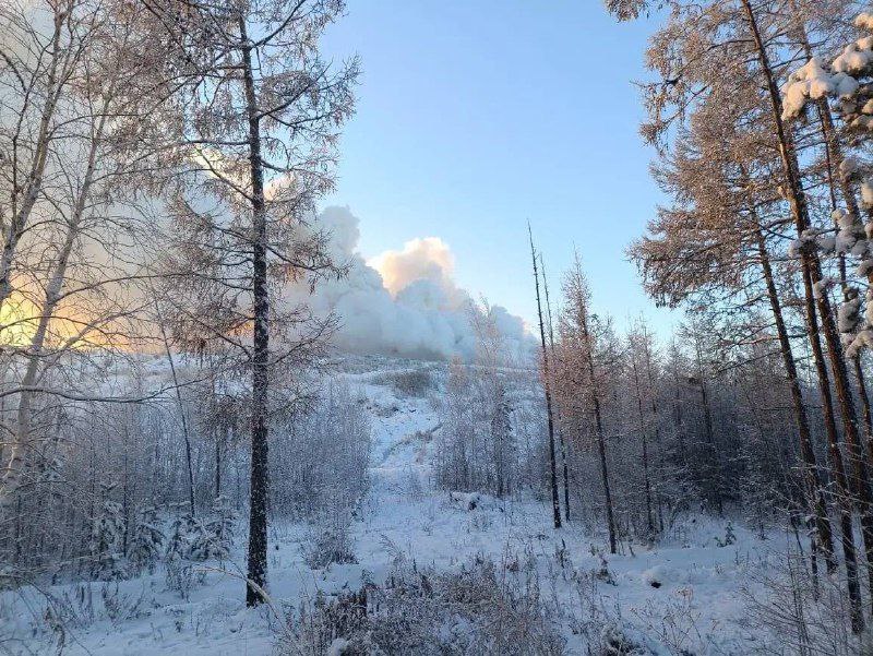 Задымление свалки выявили в Якутске В Минэкологии Якутии сегодня поступило сообщение о задымлении полигона отходов на 9 км Вилюйского тракта Ведомство направило донесения в адрес Росприроднадзора и Роспотребнадзора ulusmedia Читайте нас в MAX
