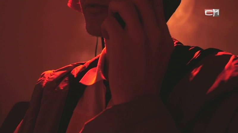 Мошенники придумали очередной новогодний развод На этот раз фишка в совместной закупке продуктов предупредили в МВД Мошенники создают в мессенджерах группы якобы для совместных закупок продуктов Эти группы подразумевают покупку товаров напрямую у поставщика по низкой цене передает РИА Новости слова специалистов Далее аферисты просят перевести предоплату и уверяют что заказ оформлен После этого мошенники перестают выходить на связь Подписаться Прислать новость SiTV в MAX