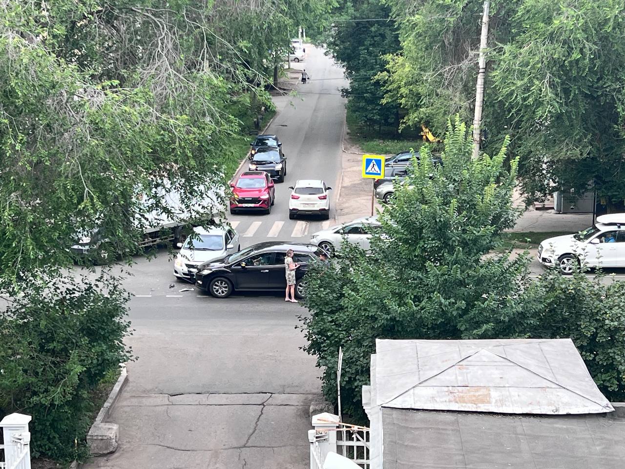 В Самаре произошло ДТП на пересечении улиц Тихвинская и Советской Армии Авария произошла утром 21 июля примерно в 8:15. Столкнулись Toyota Corolla и Mazda CX-7. Водителям лучше объехать этот участок по альтернативным маршрутам. : ГТРК Самара
