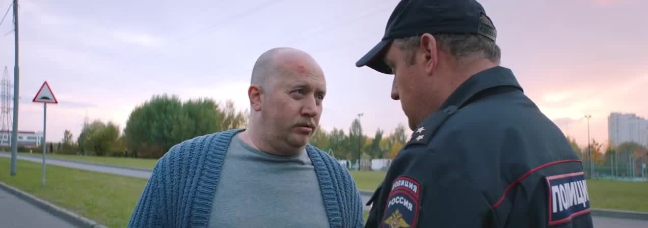 Котировки золота достигли рекорда в 4500 долларов за унцию на фоне геополитической напряженности