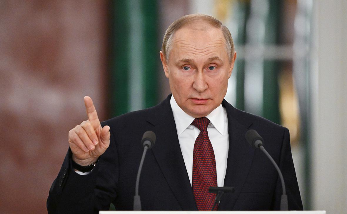 Экономика России демонстрирует устойчивость, развивается, — Путин.