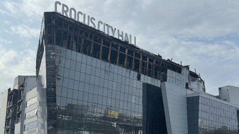 Террорист из Крокуса пожаловался на жестокость при задержании в брянском лесу guberniya tv obshhestvo 323524 Адвокаты обвиняемого намерены обжаловать действия сотрудников правоохранительных органов Им не понравилось что было срублено дерево на котором сидел Файзов ƃℾ подписаться прислать новость