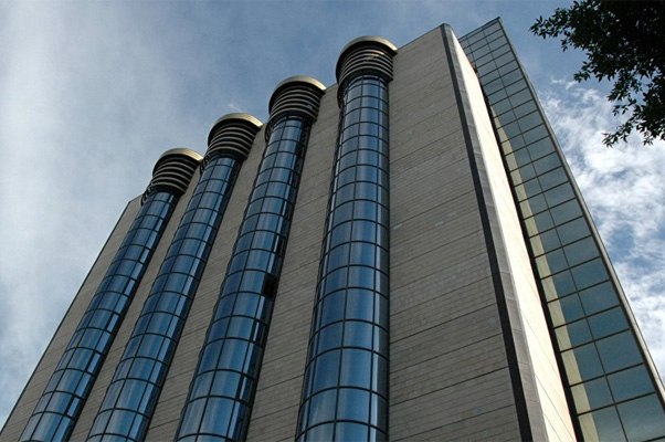 Центральный банк Узбекистана применил санкции к пяти финансовым организациям В ноябре 2025 года Комитет банковского надзора при Центральном банке Узбекистана рассмотрел более сорока вопросов В течение месяца состоялось шесть заседаний на которых было рассмотрено 41 дело и приняты соответствующие решения   English O zbek tilida Ўзбек тилида На русском iOS Android