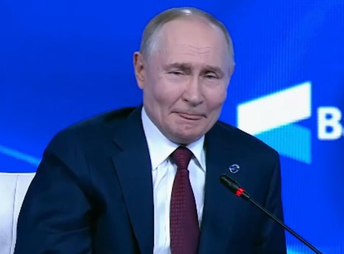 У нас свои отношения с Трампом Знаем что друг другу дарить Путин bankoffo