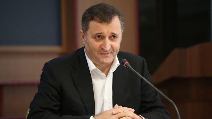 Бывший премьер Молдовы Влад Филат получил во Франции двухлетний тюремный срок и штраф 100 тысяч евро за отмывание денег Решение вынесли заочно он в суде не присутствовал