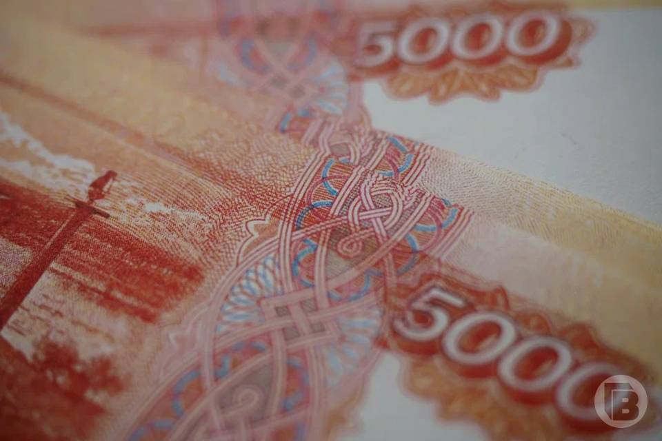 В Камышине директора УК оштрафовали за плохую вентиляцию  Нарушения обнаружил Госжилнадзор.  В Камышине Волгоградской области директора управляющей компании «Лучший город» оштрафовали.  Как рассказали "Городским вестям" в Госжилнадзоре, УК осуществляет предпринимательскую деятельность по управлению многоквартирным домом № 6, расположенного на улице Крупской Камышина.  Во время проведения в июле 2024 года внеплановой выездной проверки инспекторы ГЖИ установили, что по результатам проверок дымовых и вентиляционных каналов не все жилые помещения жилого дома были допущены к эксплуатации ввиду наличия нарушений. Однако «Лучший город» не принял не приняло меры к их устранению.  Суд, куда ушли материалы административного дела, оштрафовал руководителя УК на 50 тысяч рублей. Судебный акт уже вступил в законную силу.