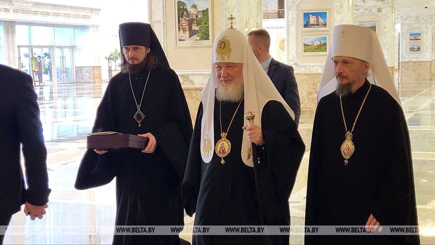 Патриарх Кирилл прибыл во Дворец Независимости на встречу с главой Беларуси Александром Лукашенко #Лукашенко Подпишись — Минская правда MLYN.by