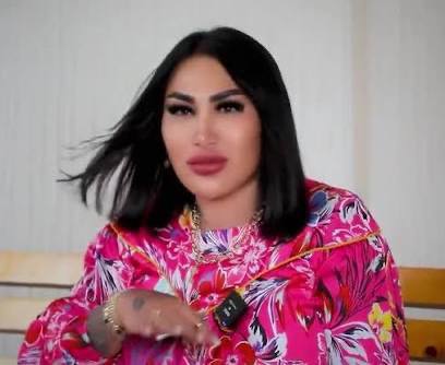 Jasmin Trans арестовали в Турции и отправили в тюрьму По данным турецких СМИ в их распоряжении оказались документы прокуратуры Стамбула В них указано что Jasmin которая уже несколько лет проживала в Турции попала под уголовное расследование и теперь оказалась за решёткой Напомним Jasmin популярная узбекская блогерша в Instagram с миллионной аудиторией Подпишитесь и следите за актуальными новостями на нашем канале   telegram me joinchat AAAAAEEdc qam7052mnXKA