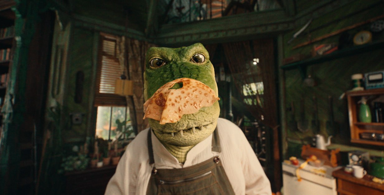 Чебурашка 2 собрал шесть миллиардов рублей под конец второго месяца проката согласно данным ЕАИС Первый фильм про ушастого зверька за все время проката собрал 6 7 млрд рублей и на сегодняшний день считается самым кассовым российским фильмом Сборы Буратино и Простоквашино вышедших в прокат 1 января шли практически вровень сейчас у первого фильма 2 395 млрд рублей а у второго 2 428 миллиарда Кинопоиск Индустрия