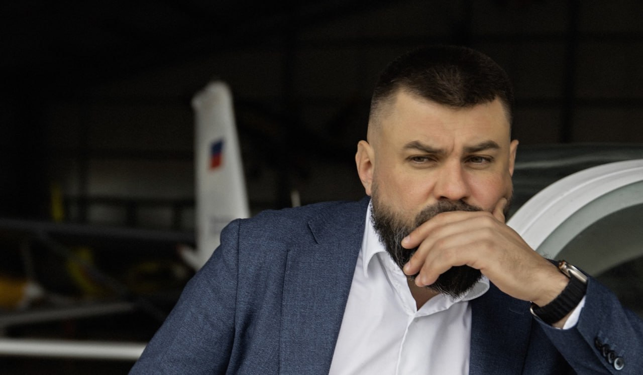 Муниципального депутата из Новомосковска поймали на превышении полномочий ущерб составил 9 миллионов newstula ru fn 1759709 html В Новомосковске задержали директора одного из муниципальных учреждений По нашей информации это Максим Честнов руководитель МБУ Районное Благоустройство Прислать новость Подписаться Мы в MAX