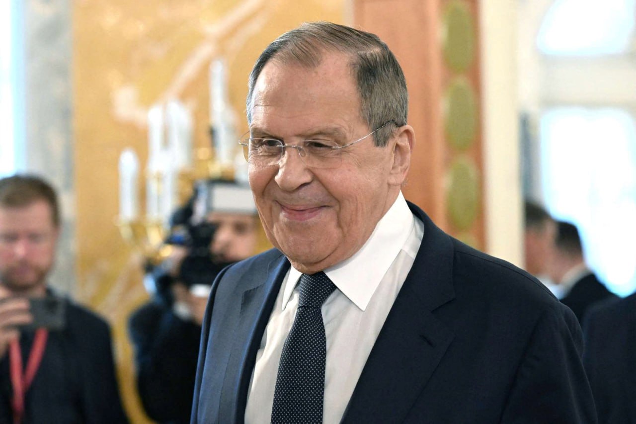Сергей Лавров: - В ближайшее время все увидят, что у РФ и США обоюдный интерес к конструктивному диалогу - Россия будет развивать отношения с США не в ущерб своим партнерам - ВСУ пятятся назад, поэтому Киев стал требовать немедленного перемирия - РФ выступает за начало прямых переговоров с Украиной без предварительных условий Читать далее