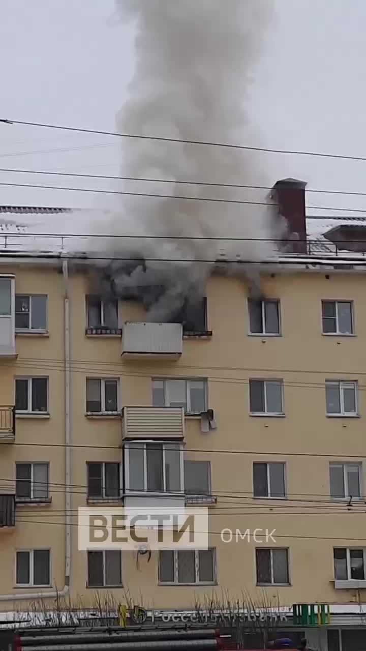 Пожар в Омске: спасены двое детей